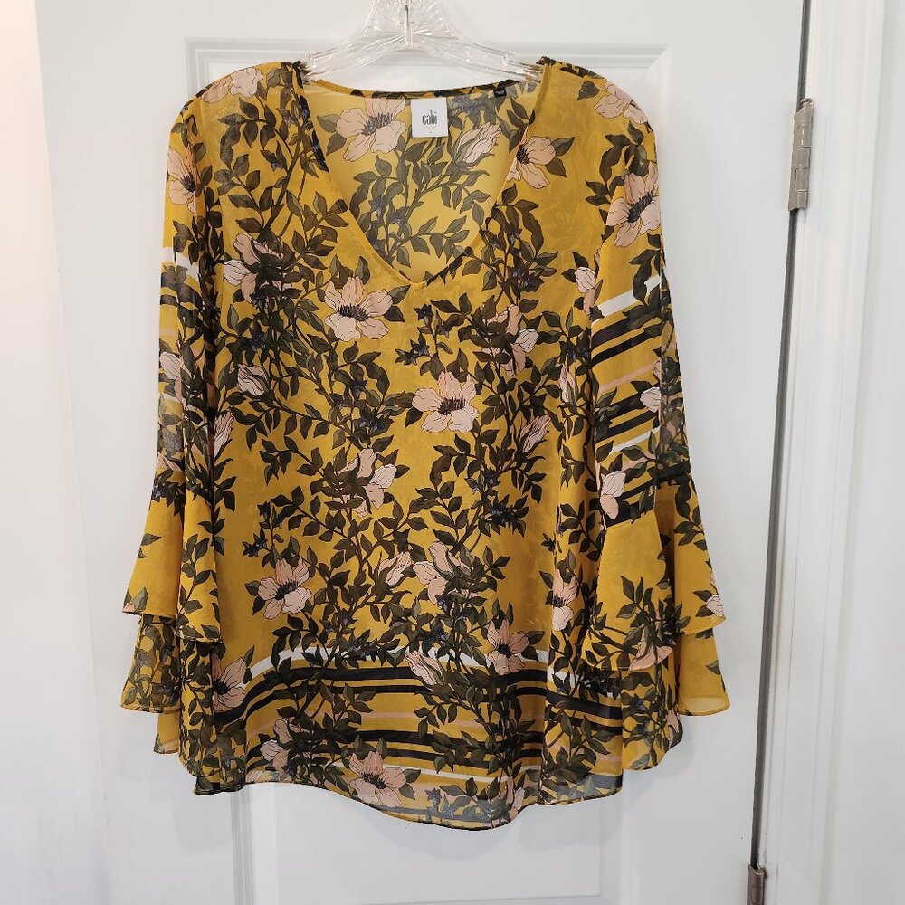 CAbi Large #5518 Scene Blouse Bell Sleeves